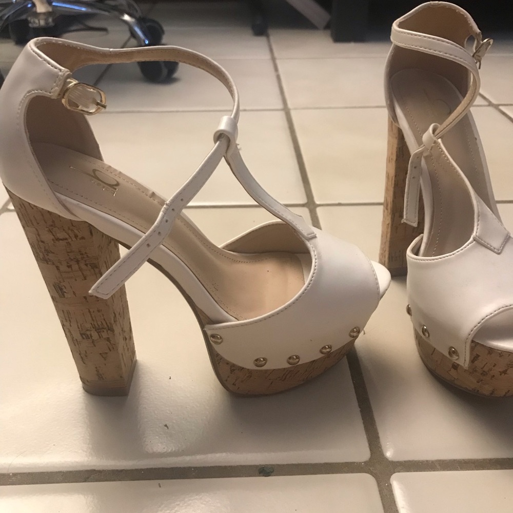 White Platforms